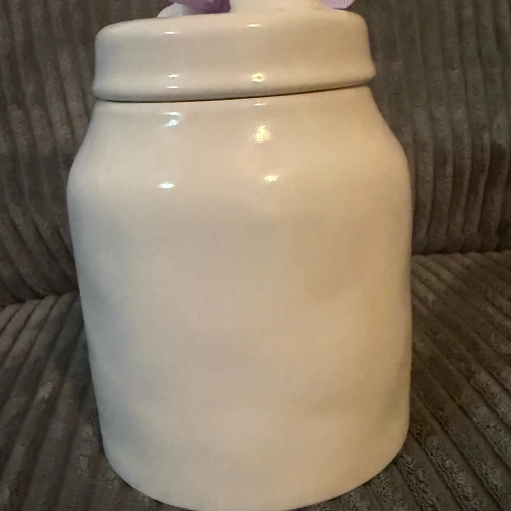 Rae Dunn White Ceramic Jar with Floral Pattern- BLOOM- NWT